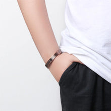 Load image into Gallery viewer, Threaded Striped Pure Copper Magnetic Bangle - Gauss Therapy